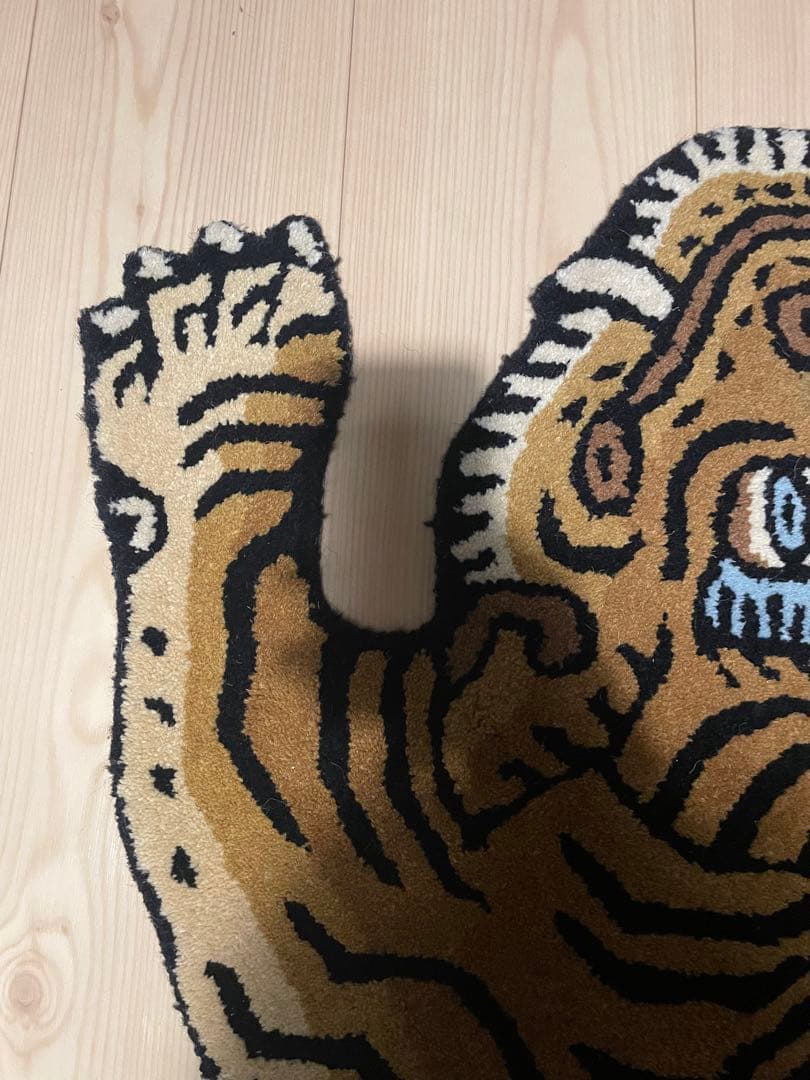 チベタンタイガーラグ　[ DTTR-01 / Mサイズ ]