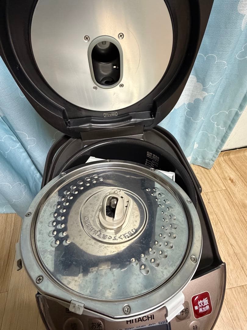 日立 大容量 圧力IH炊飯器 1升炊き 黒厚鉄釜 ライトブラウンRZ-WG18M