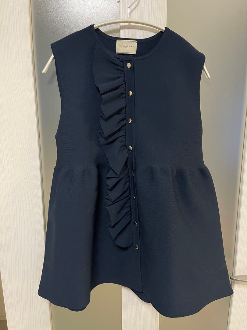 ユナイテッドアローズ　フリル　ベスト