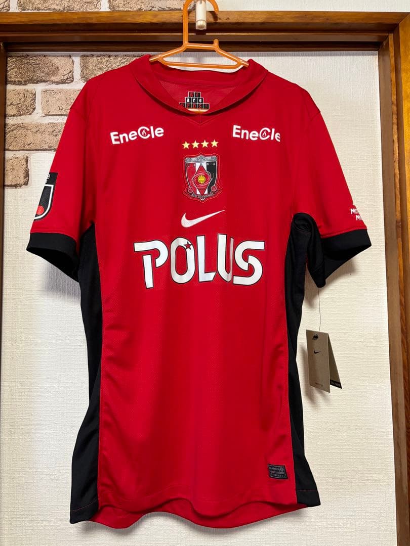 【新品】【値下げ不可】浦和レッズ 2025ユニフォーム （渡邊凌磨）