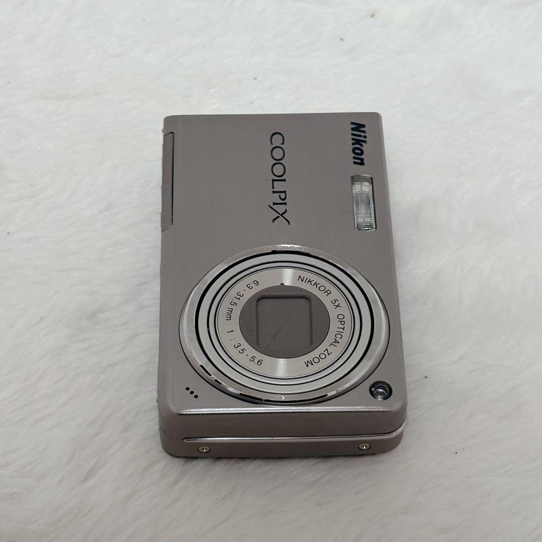 【美品】Nikon COOLPIX S550
