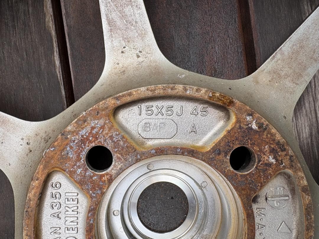 マルさん専用　ENKEI RS+M 15インチホイール ４本　5J +45