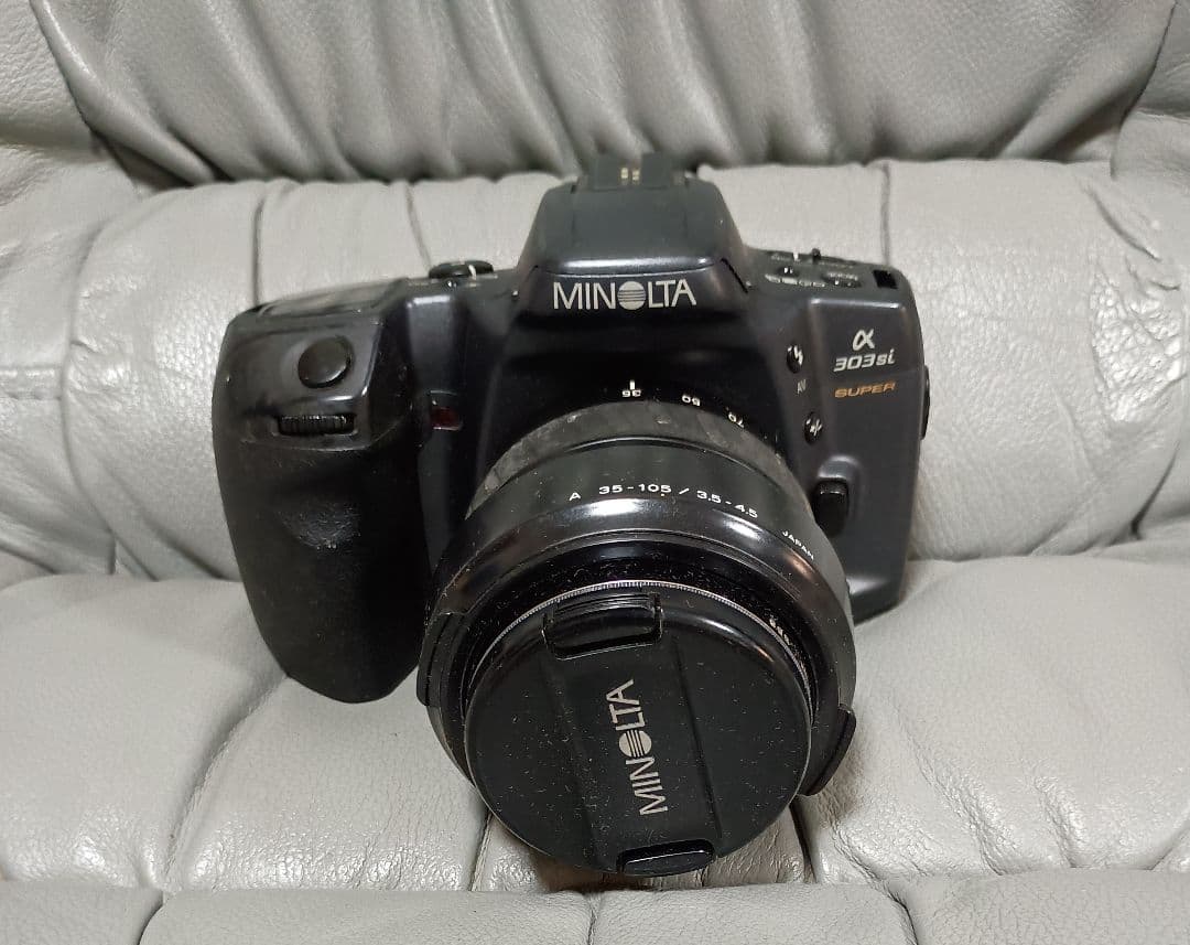 MINOLTA α 303si 一眼レフカメラ 35-105mmレンズ付き
