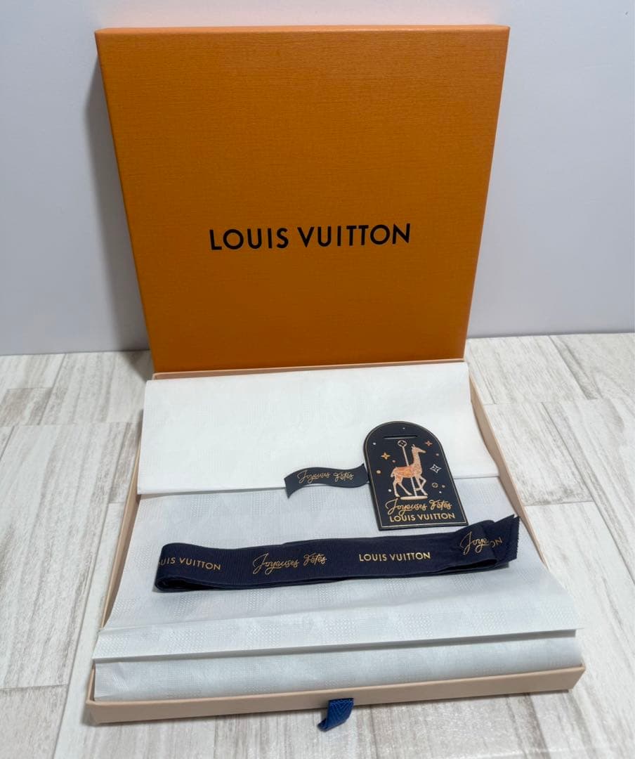 定価8万/新品☆ルイヴィトン ビニーLVスパークカシミヤニットキャップ