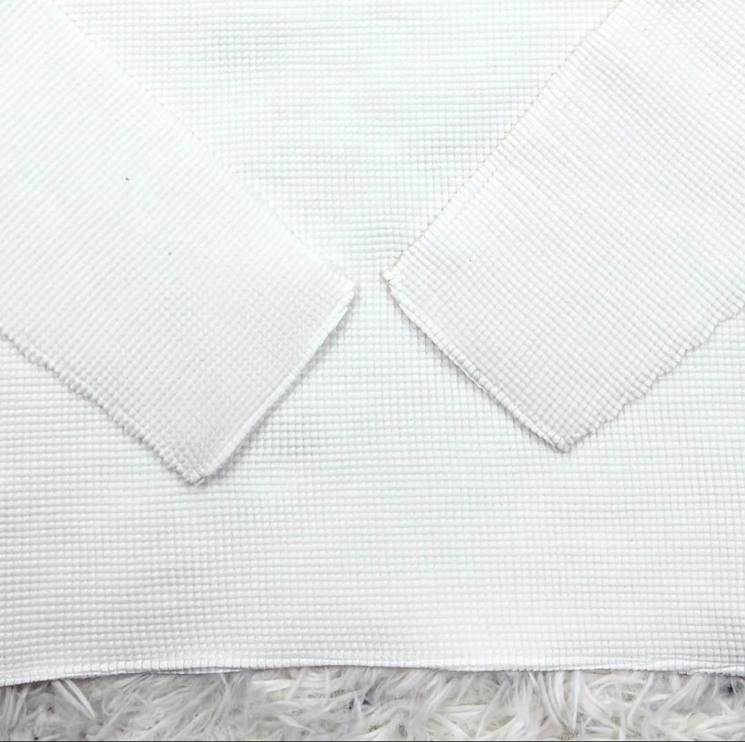 美品　イッセイミヤケMe　ハイネック　長袖プリーツカットソー　ホワイト　FREE