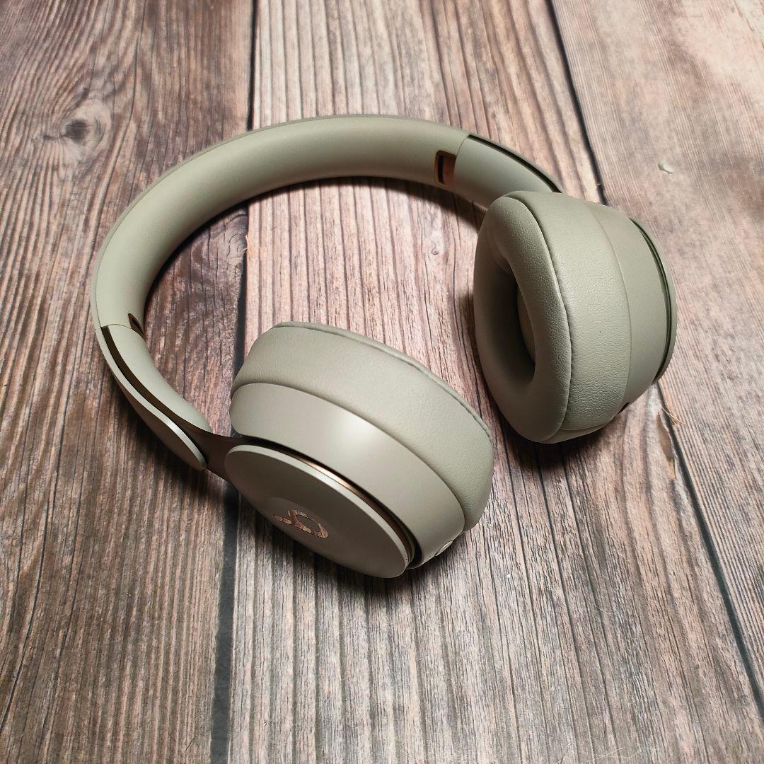 Beats ワイヤレスヘッドホン solo pro 美品