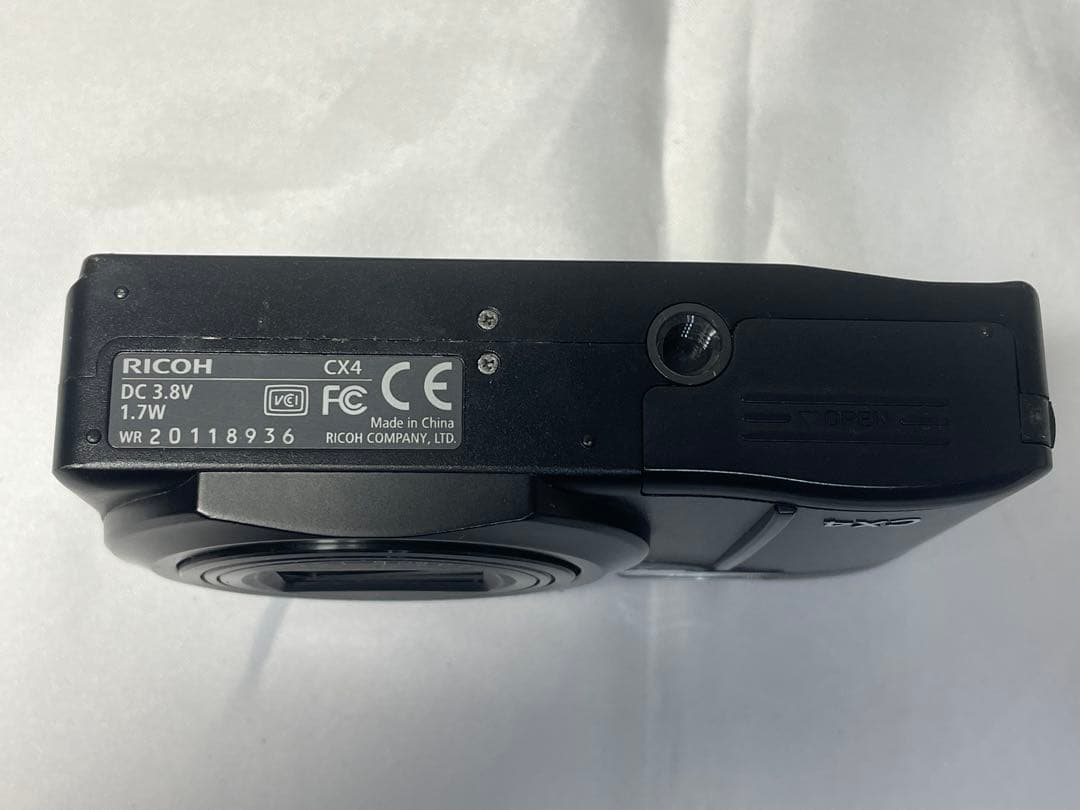 RICOH リコー CX4 コンパクトデジタルカメラ ブラック
