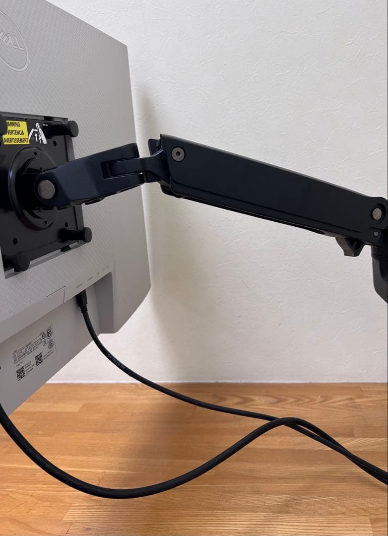 Dell 4Kモニター・ERGOTRON モニターアーム