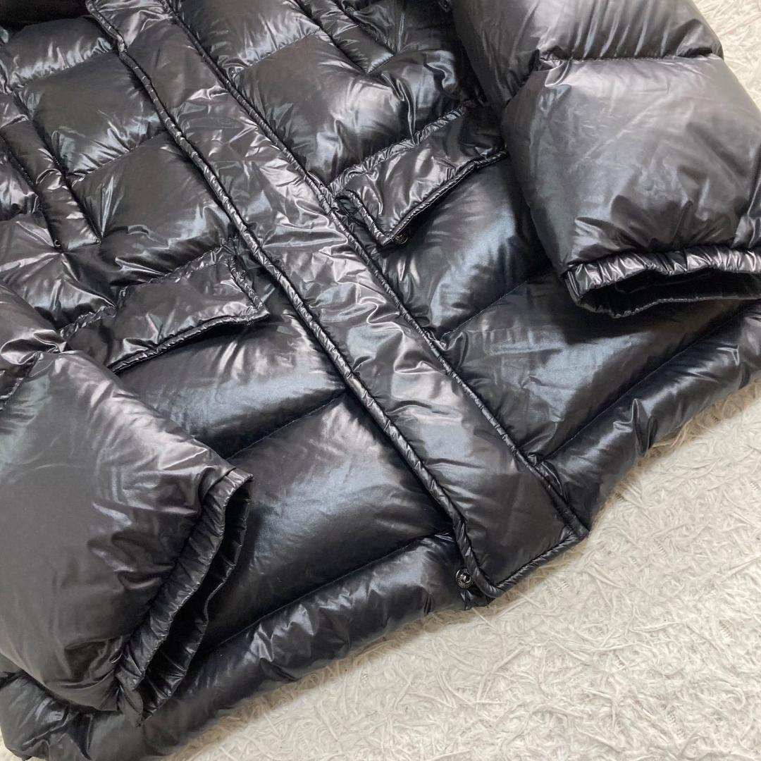 17210✨コルマー 52 LL シャイニー 肩ロゴ ダウンジャケット ブラック
