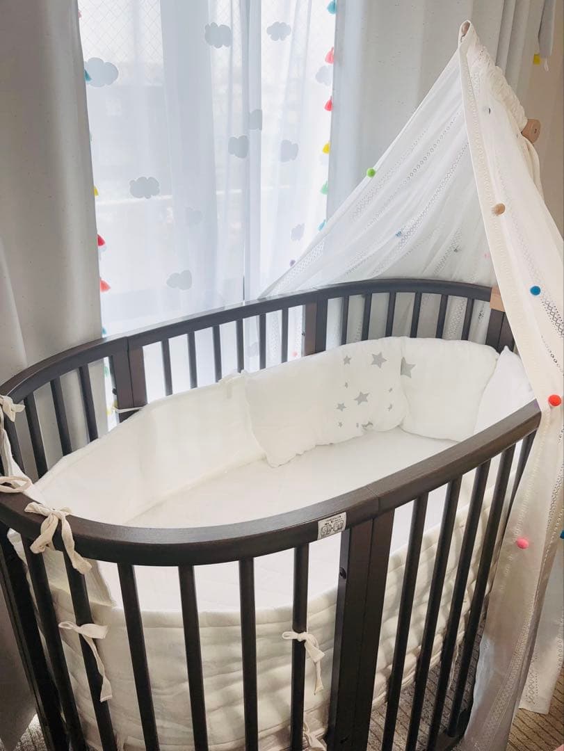 【美品】STOKKE V2 ベット＋マット＋天蓋＋天蓋フレーム付き　お得セット