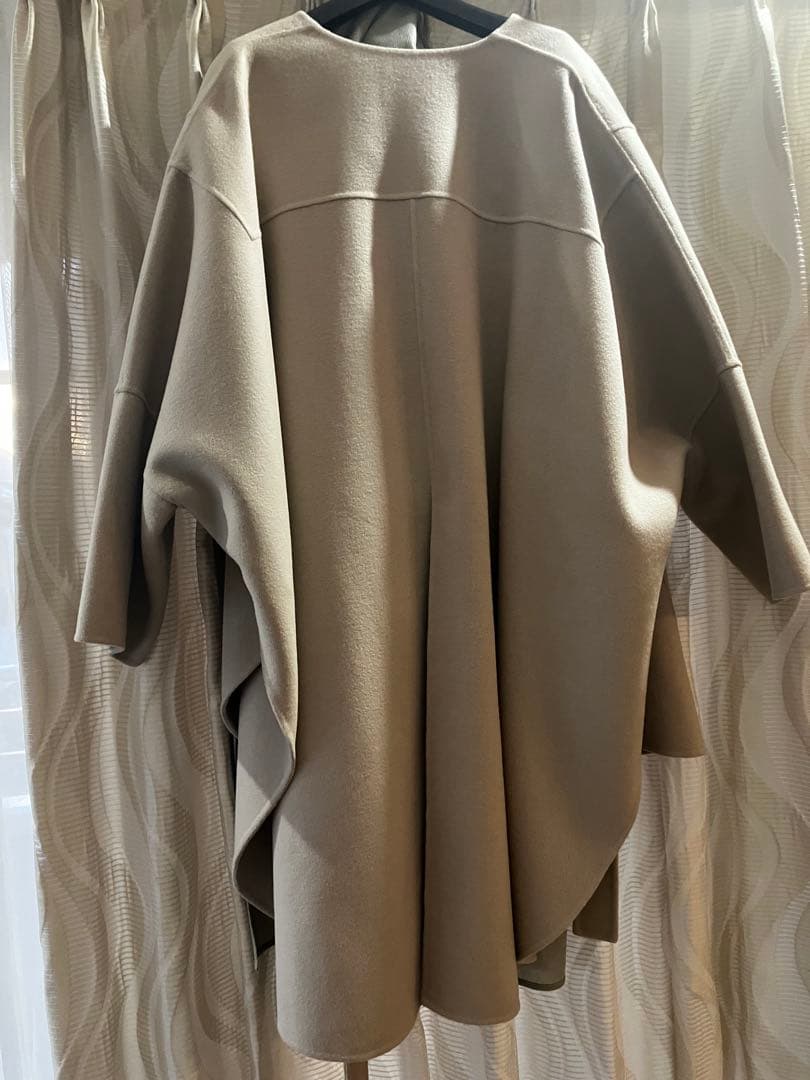 ルフィル le phil ウールリバーコート　ポンチョ　ベージュ