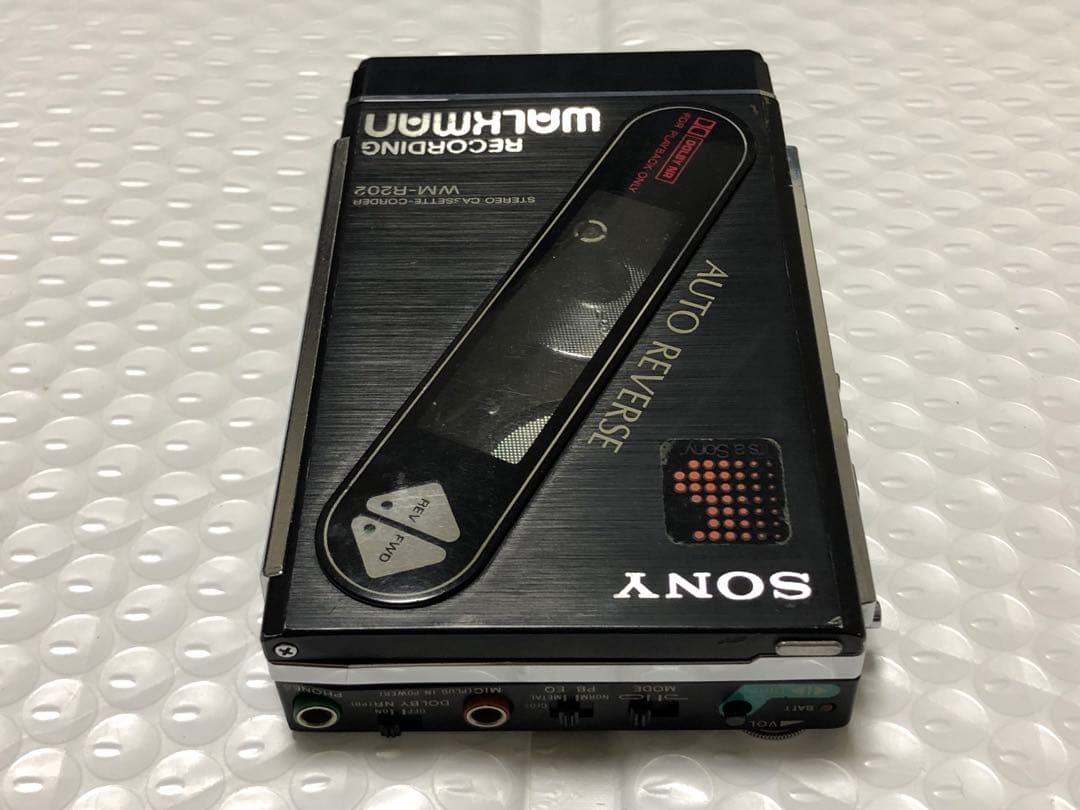 ポータブルプレーヤー SONY WalkmanWM-R202