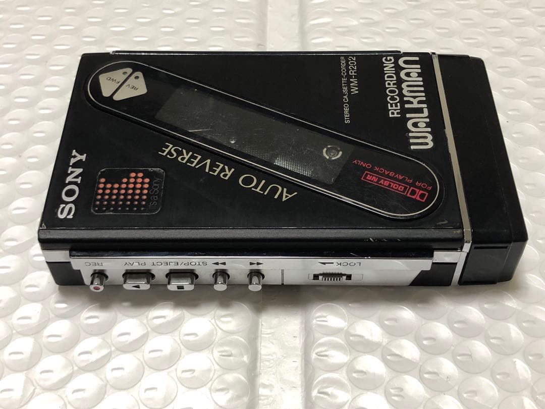 ポータブルプレーヤー SONY WalkmanWM-R202