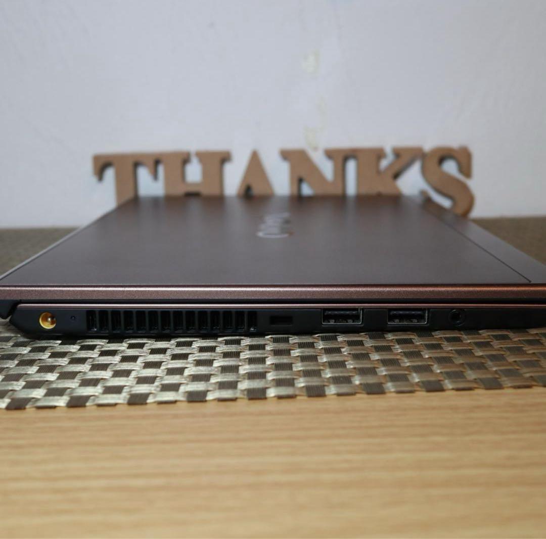 Win11公式対応9世代i5/メ16G/SSD+HDD/カメラ/無線/タッチ液晶