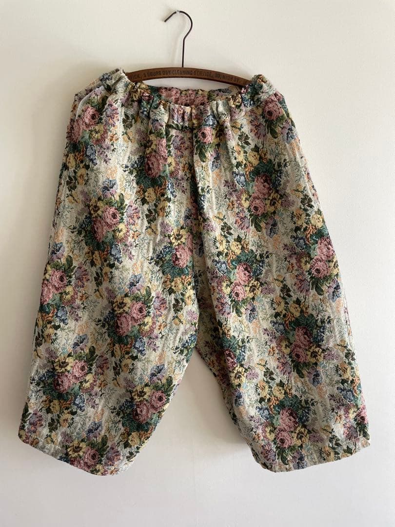 ゴブラン花柄　バルーンパンツ