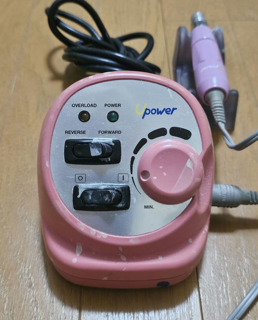 ウラワ　ネイルマシーン