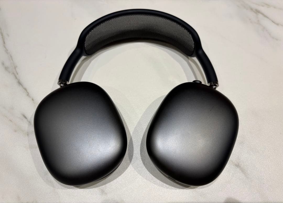 【美品】AirPods Max 第一世代　lightning本体