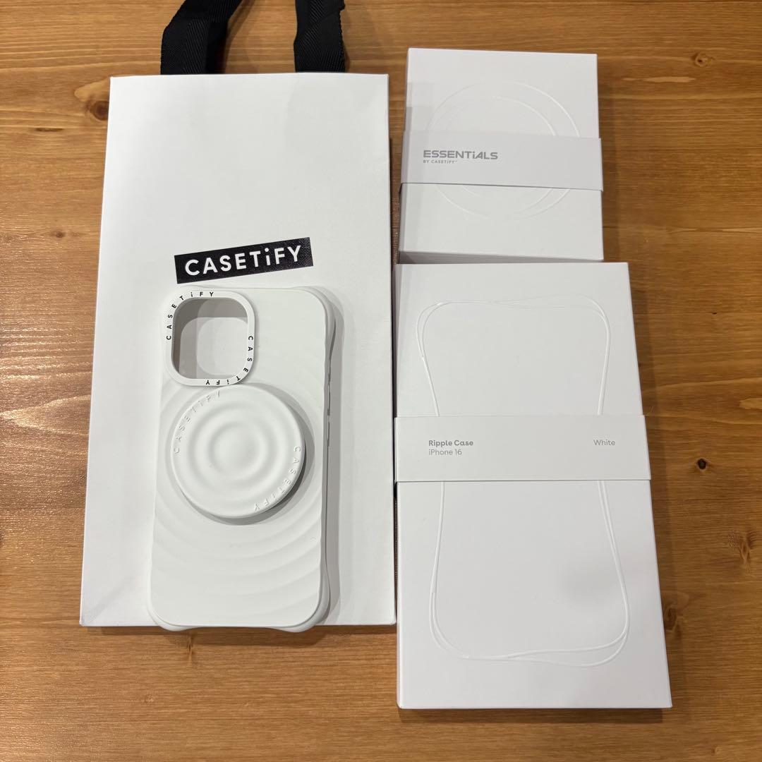 CASETiFY ウェーブ シリコン iPhone16ケース　グリップスタンド付