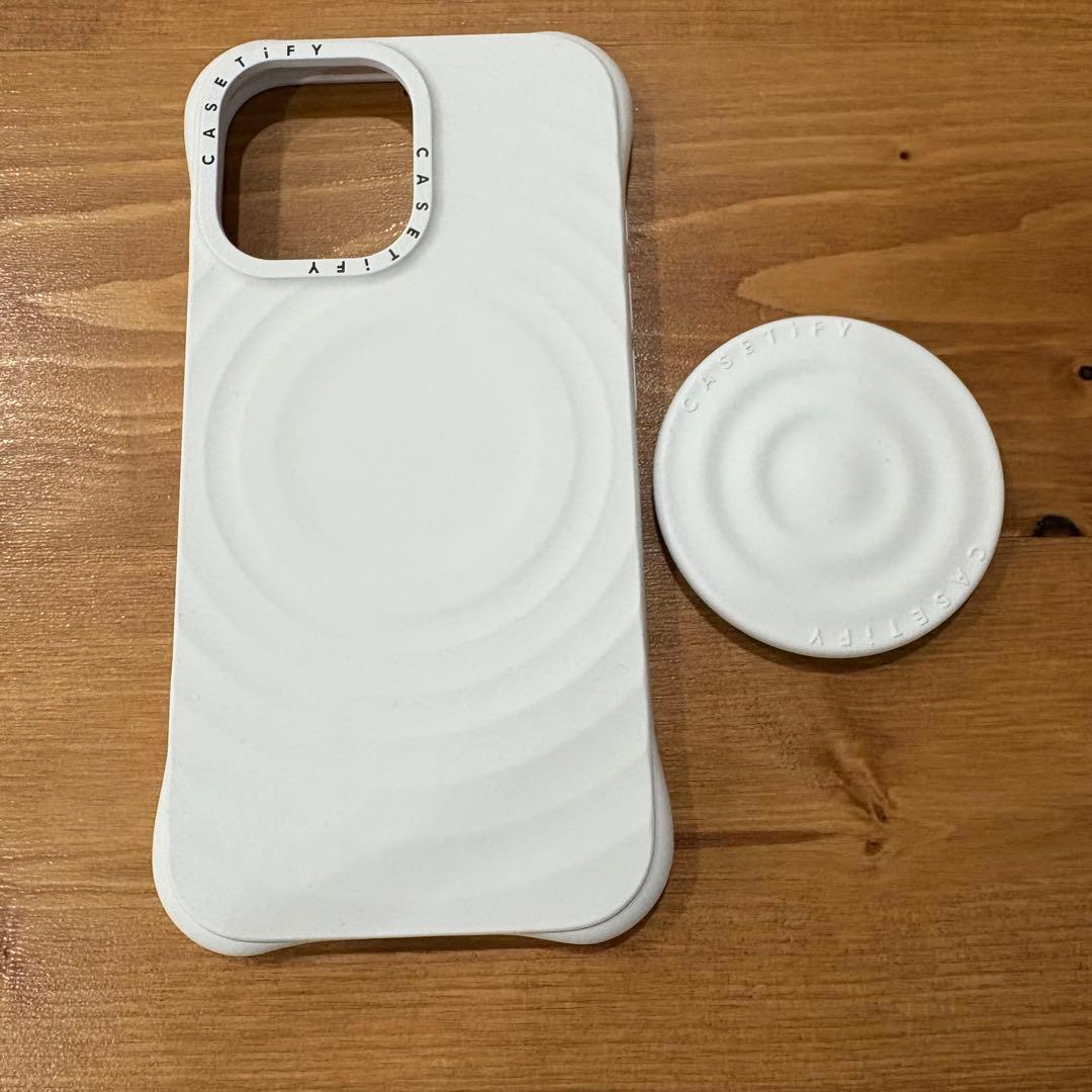 CASETiFY ウェーブ シリコン iPhone16ケース　グリップスタンド付