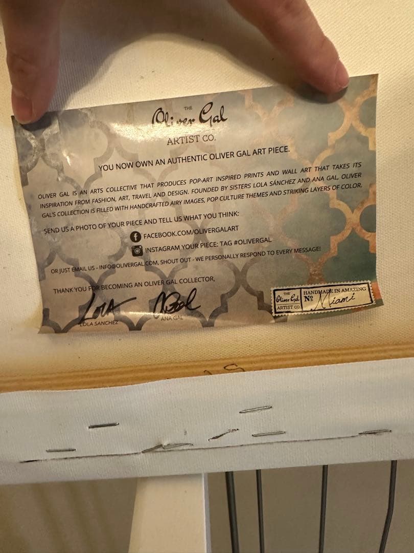 Oliver Gal ティファニー キャンバスアート Priceless Can