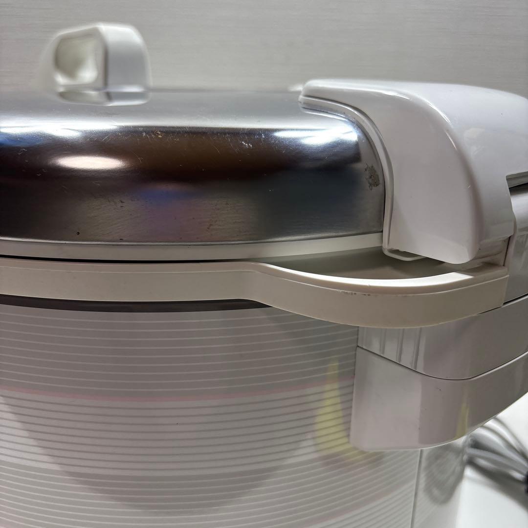 Panasonic 電子ジャー炊飯器〈大容量タイプ〉 SR-UH36P　23年製
