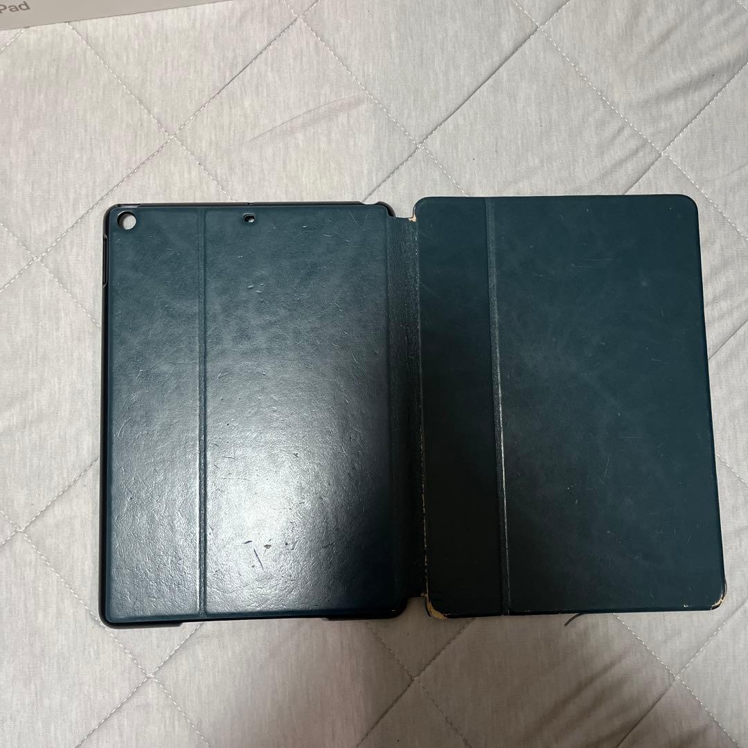 iPad 第5世代　32GB 極美品 付属品は充電線以外完備　ケースも付き