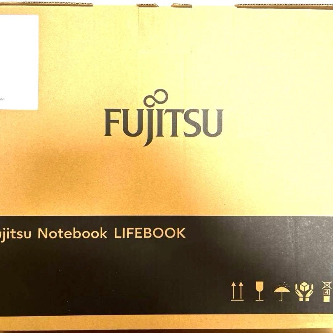 み*ひ様 【★美品！】富士通 LIFEBOOK A5513/R（2024年10月