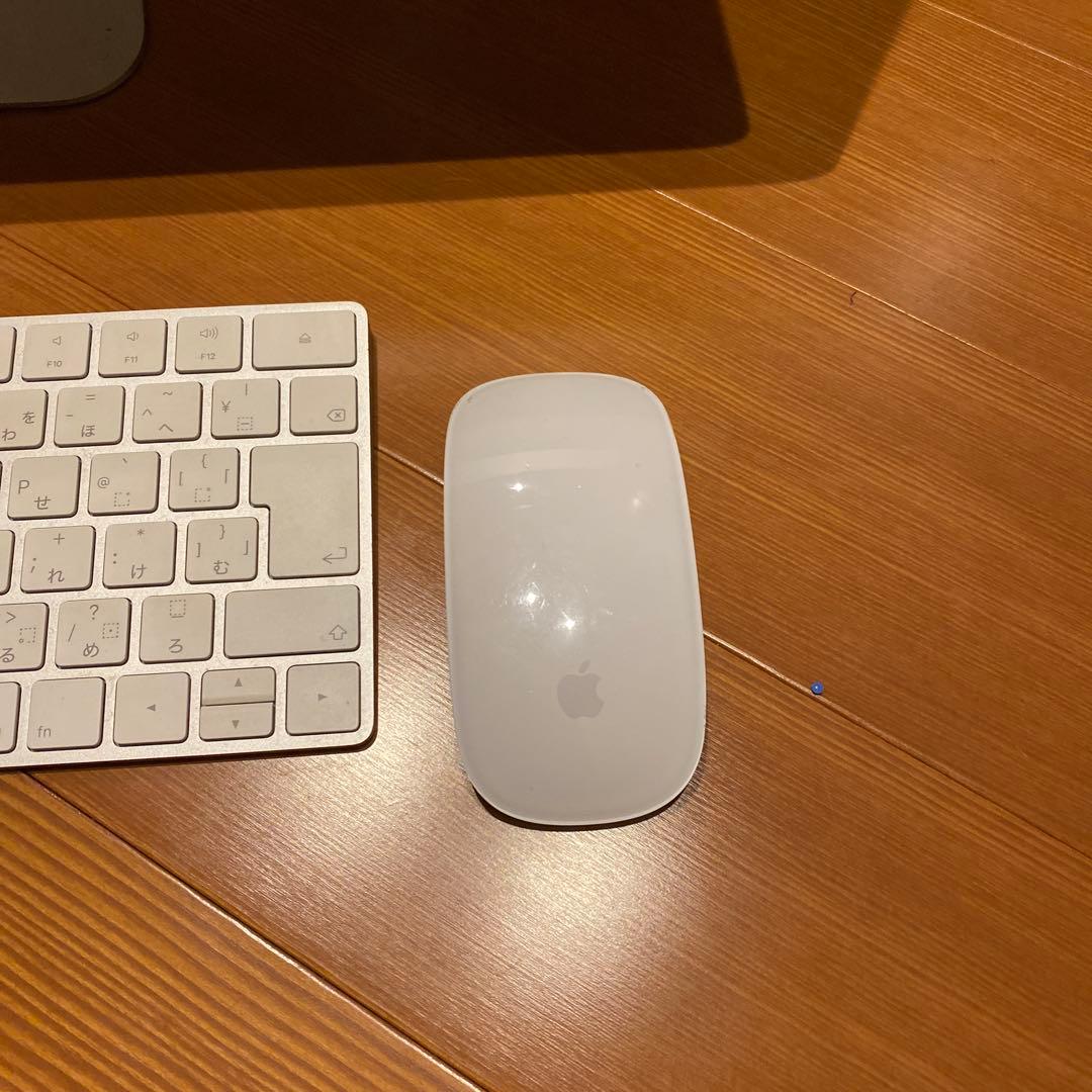 Apple iMac 21.5インチ 8GB