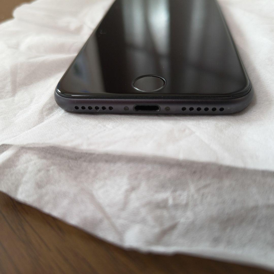 Apple iPhone 8 64GB スペースグレイ