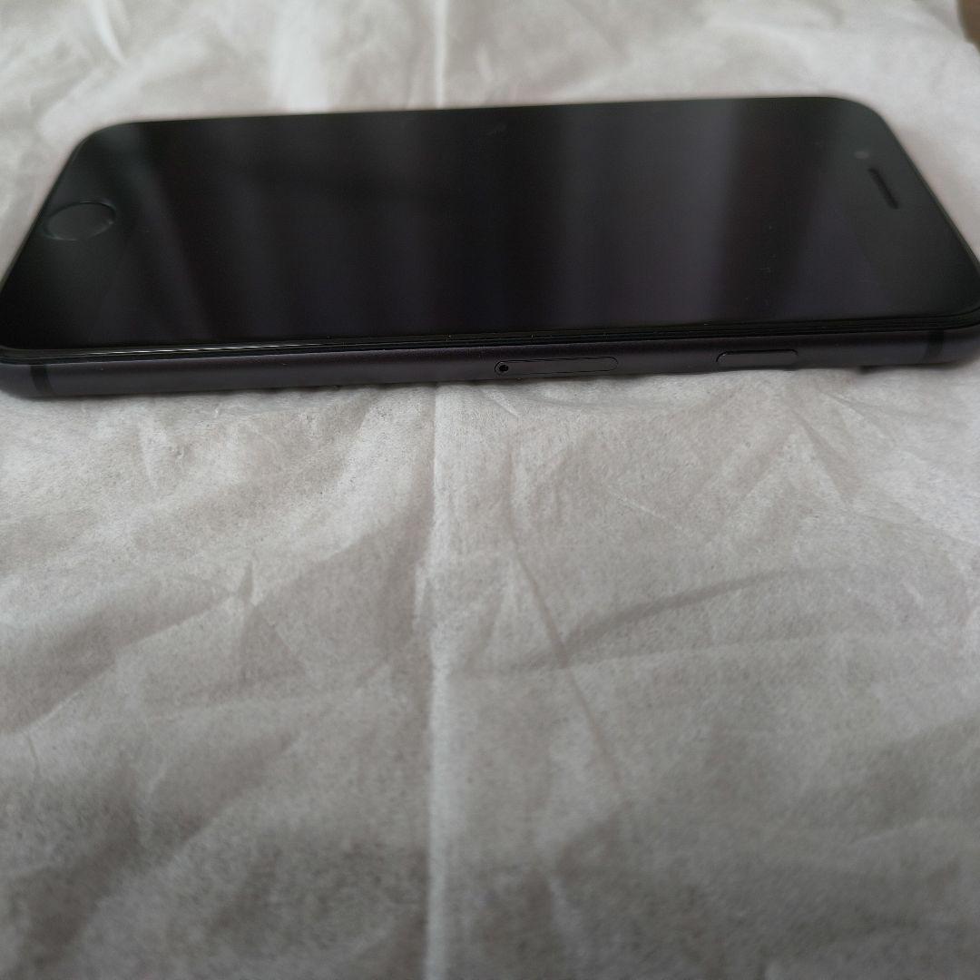 Apple iPhone 8 64GB スペースグレイ