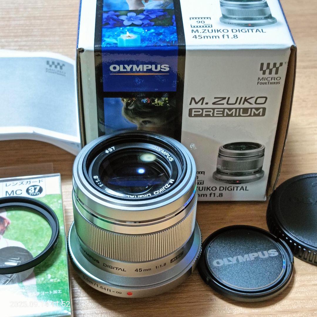 極上品OLYMPUS M.ZUIKO 45mm f1.8 レンズフィルター付き