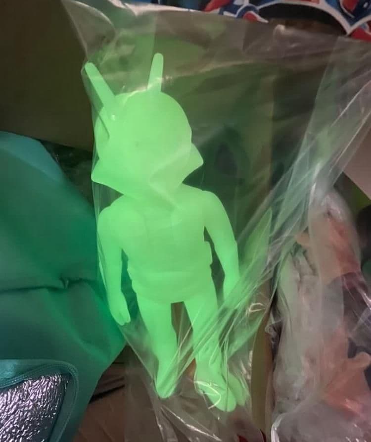 仮面ライダーV3 蓄光版 無版権 27cm 希少