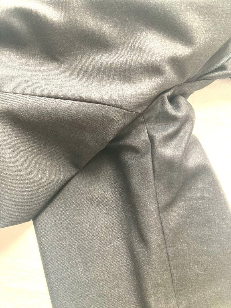 エディフィス　ダークグレー　ビジネス　スーツセットアップ　カノニコ　44