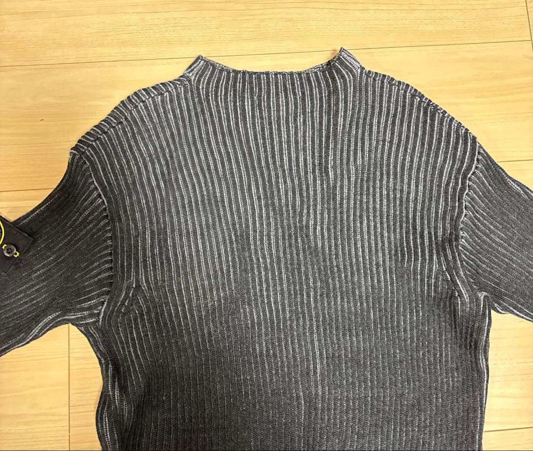 ストーンアイランド ニット セーター S 黒 正規品 状態考慮