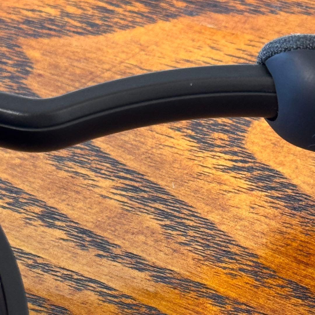 【Sennheiser Momentum 4 】ワイヤレスヘッドホン／付属品完備