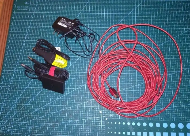 ポータブルブルーレイプレイヤーとBOSEスピーカーセット