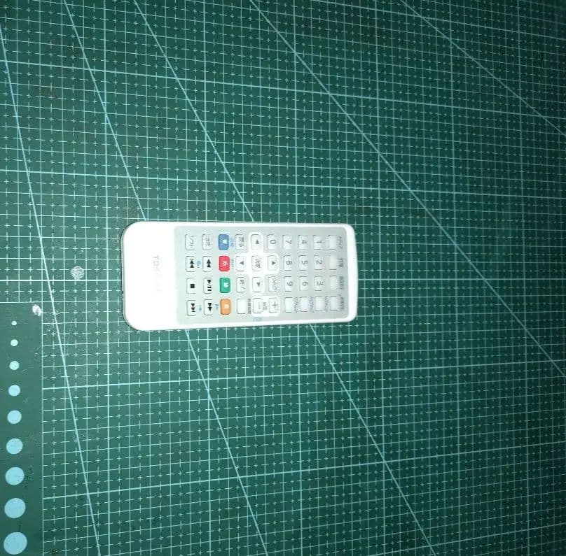 ポータブルブルーレイプレイヤーとBOSEスピーカーセット