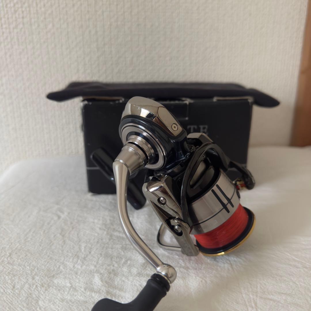 Daiwa 19CERTATE LT2500-H スピニングリール