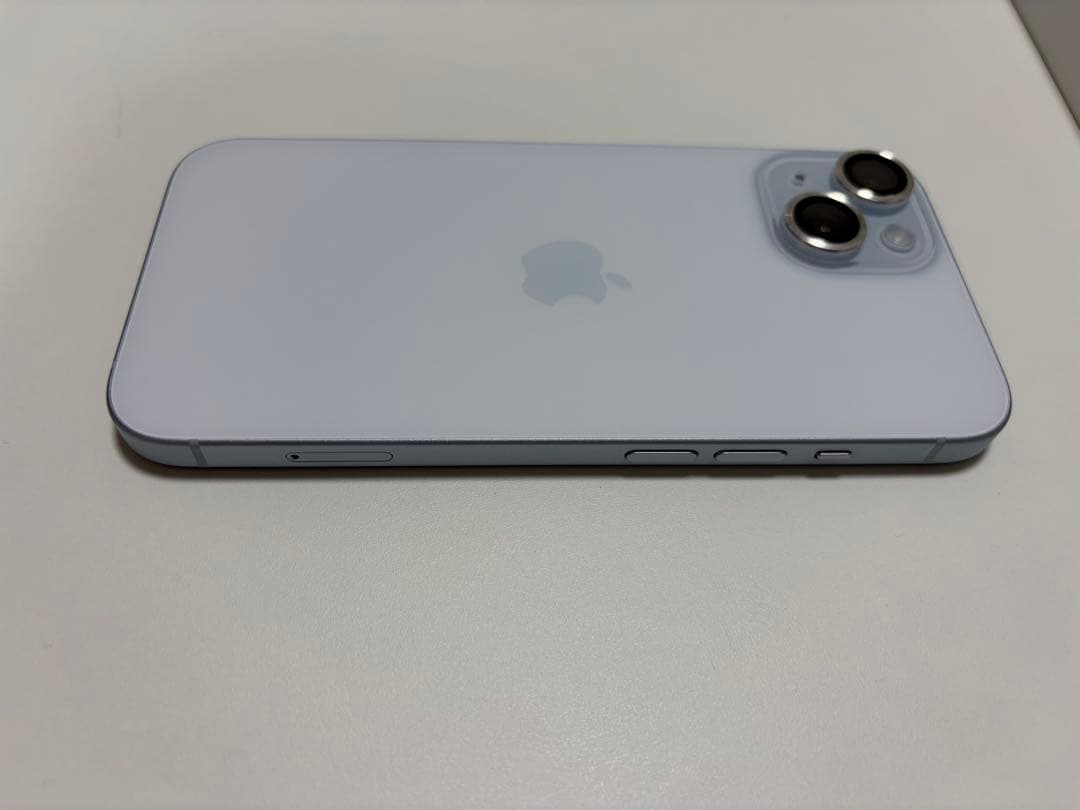iPhone15 128gb ブルー　中古 ノーリビルド　Apple Store