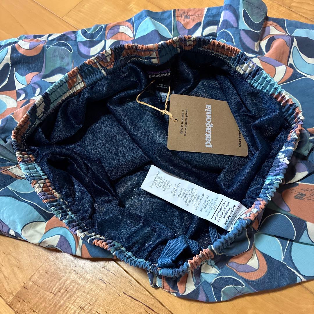 【最新25】パタゴニア メンズ バギーズショーツ 5インチ Sサイズ 総柄