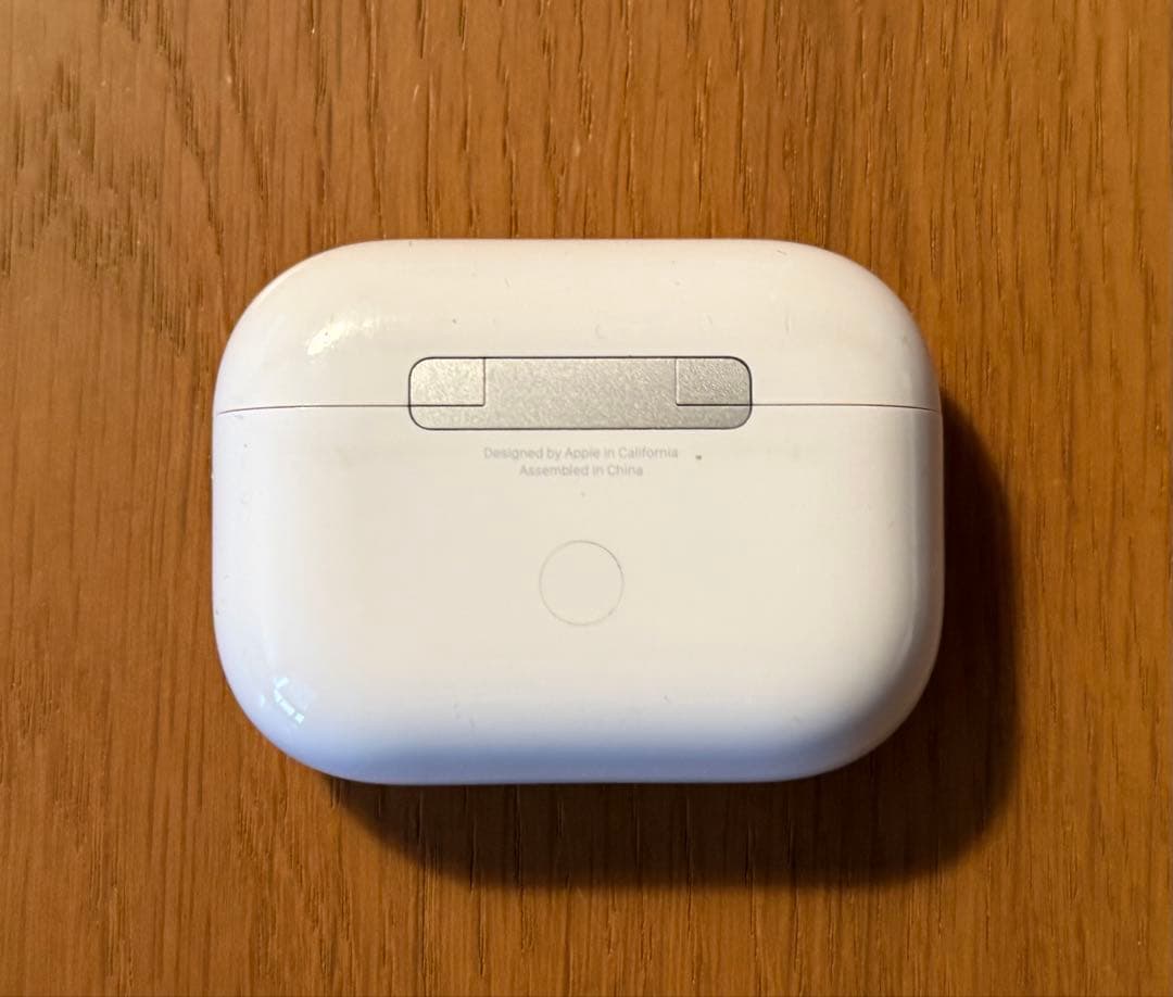 AirPods Pro（第2世代）　(型番:MQD83J/A)
