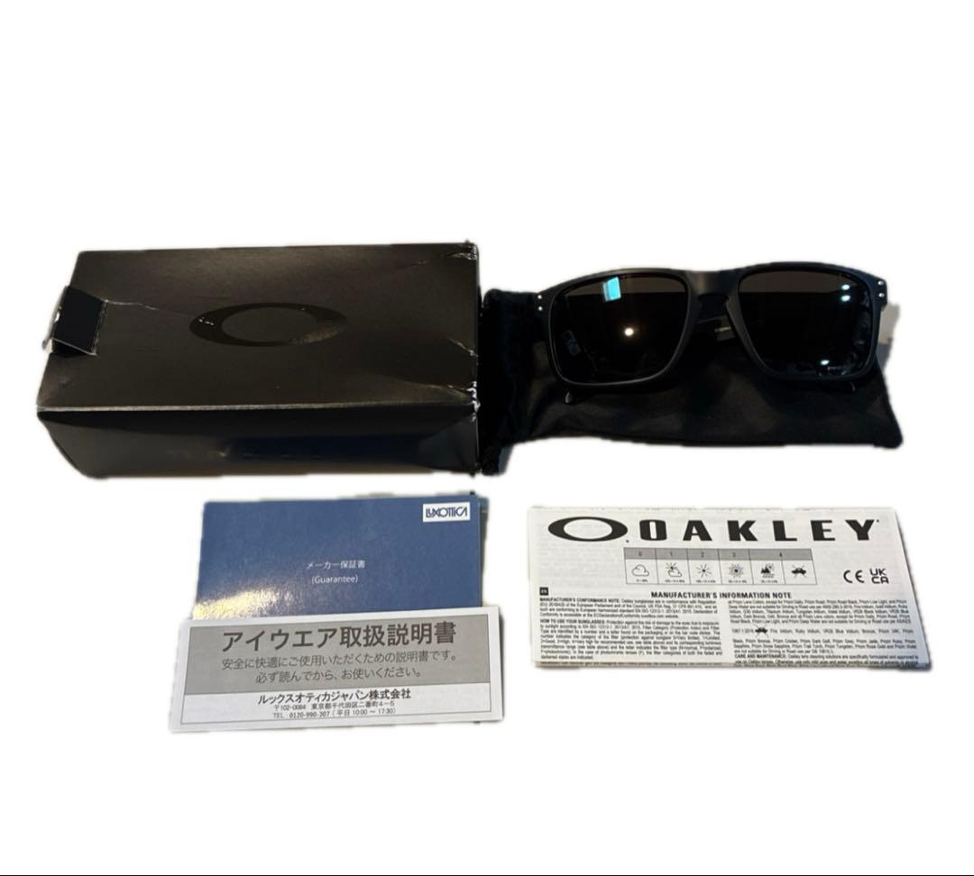 オークリー　HOLBROOK (A)