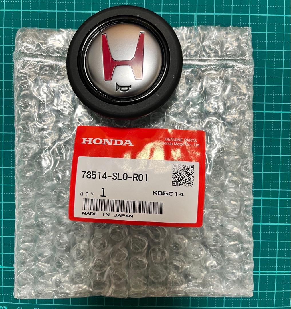 momoホーンボタン、ステアリングリング、ステアリングボルト セット