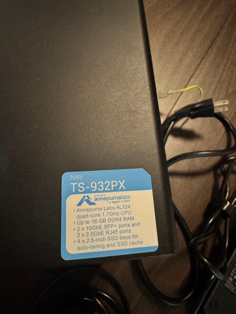 四*K様 QNAP TS-932PX NAS 16GB RAM 増設済み 美品