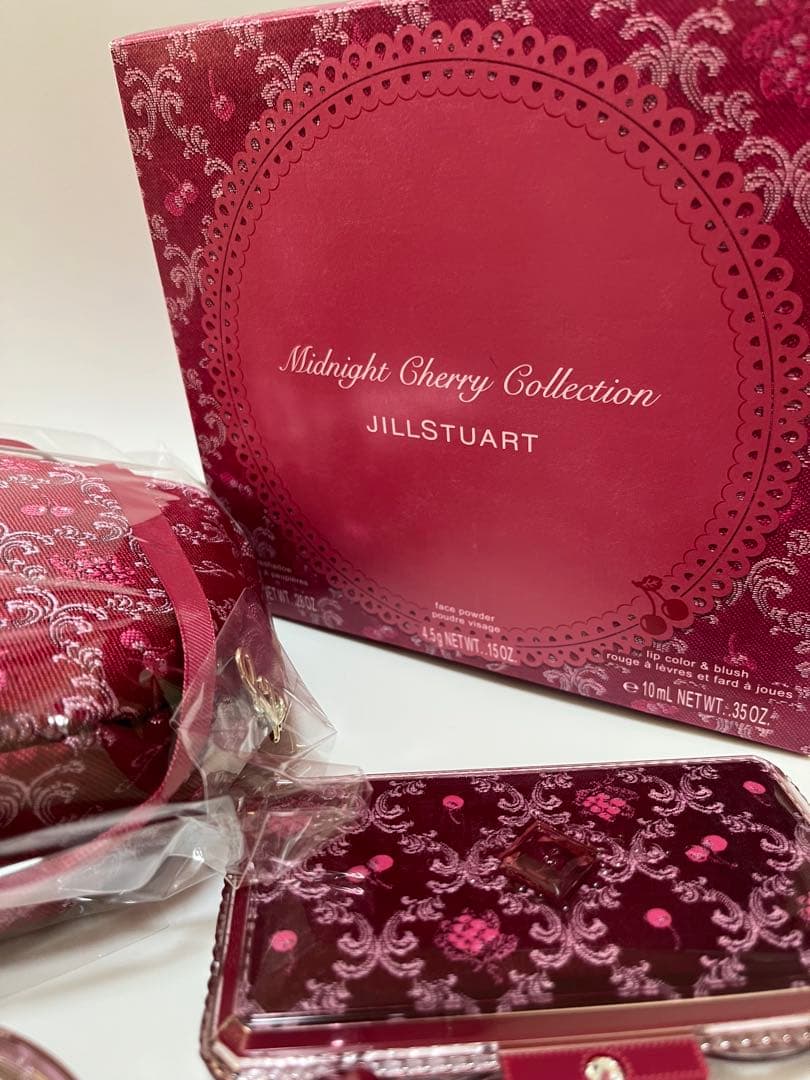 JILLSTUART クリスマスコフレ　ミッドナイトチェリー　コレクション