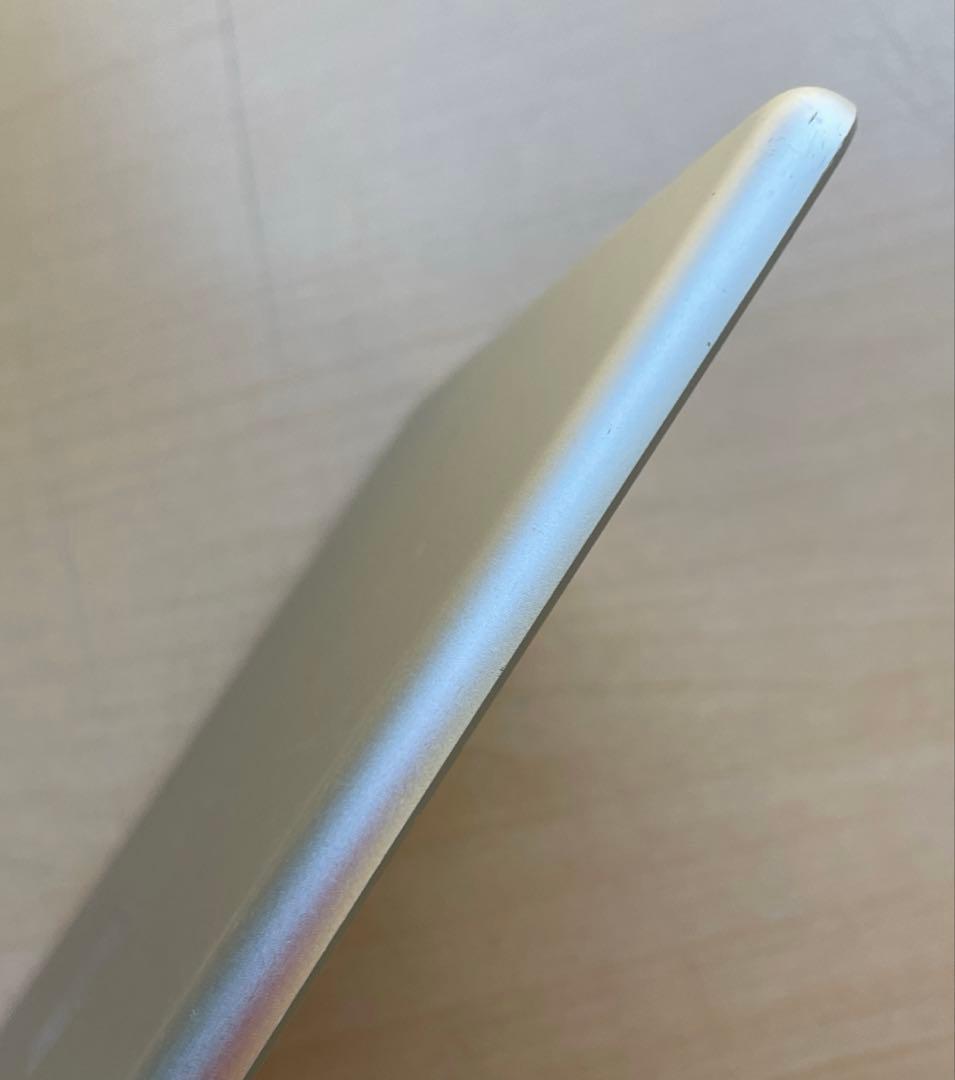 iPad 第6世代　A1893　Wi-Fiモデル　シルバー　32GB #4