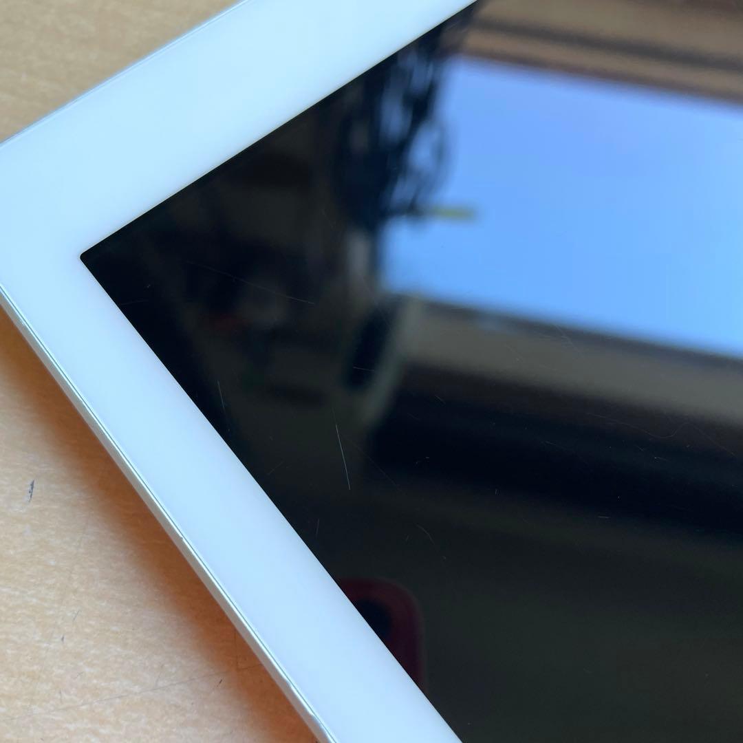 iPad 第6世代　A1893　Wi-Fiモデル　シルバー　32GB #4