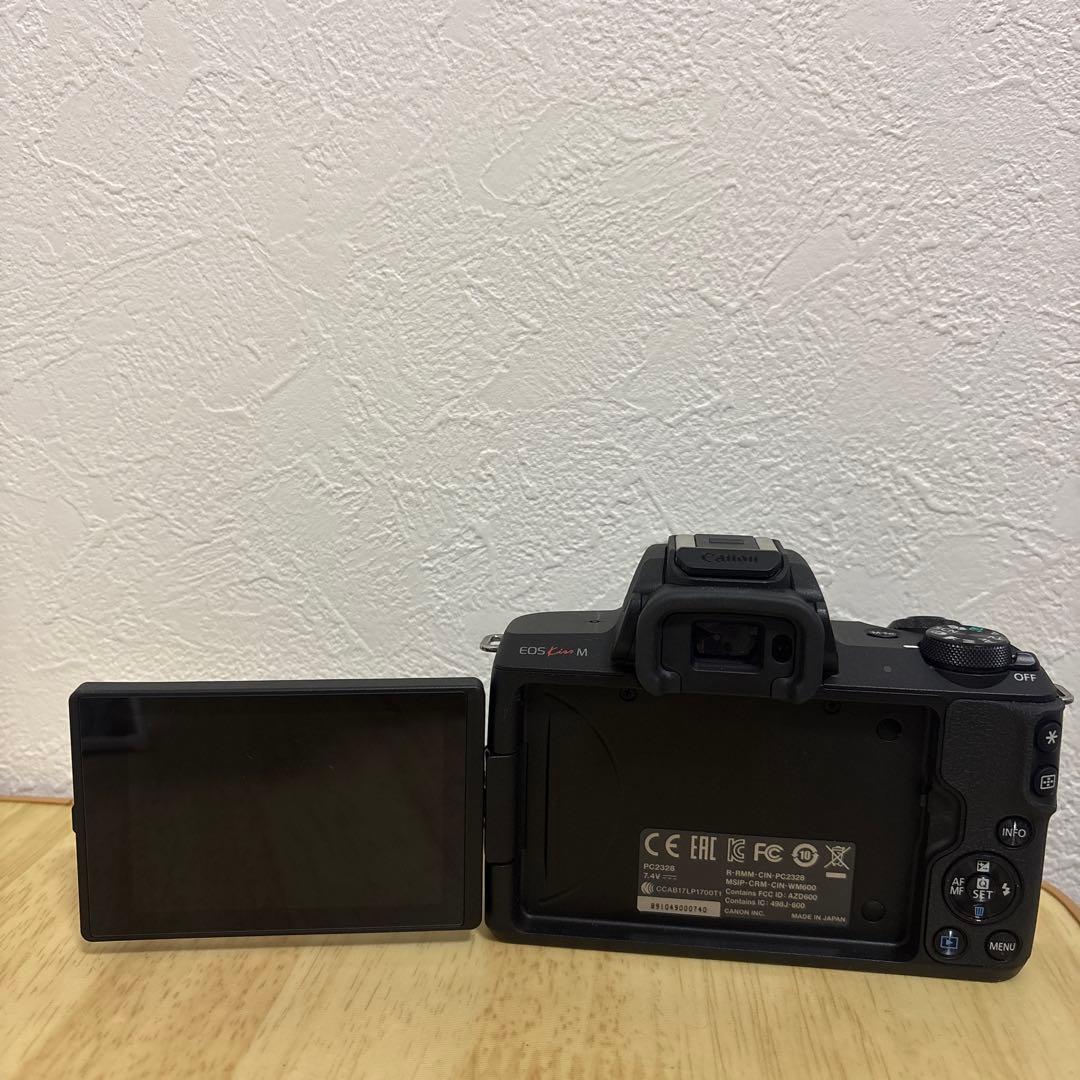 Canon EOS M ミラーレスカメラ