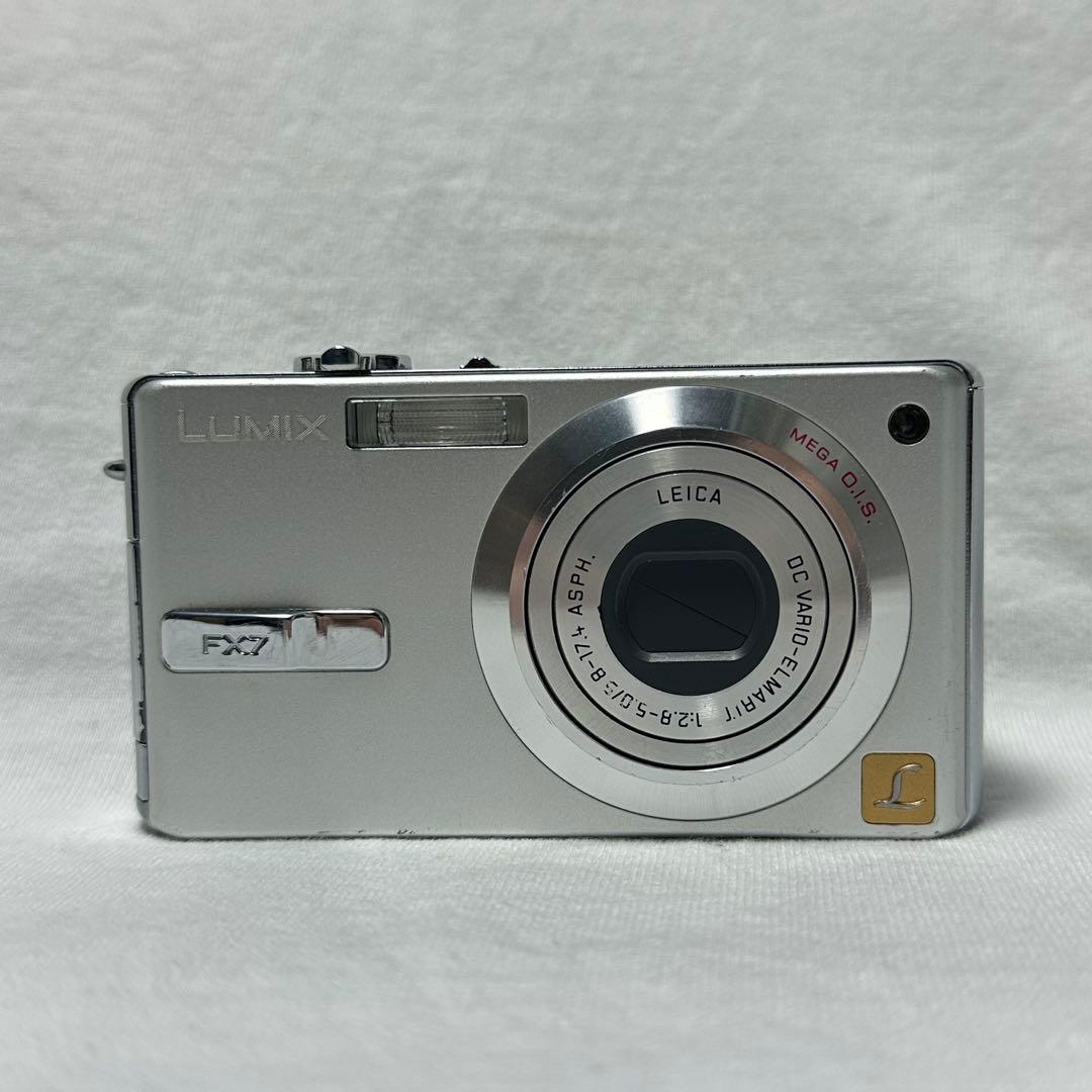 SDカード付き⭐︎Panasonic LUMIX DMC-FX7 シルバー