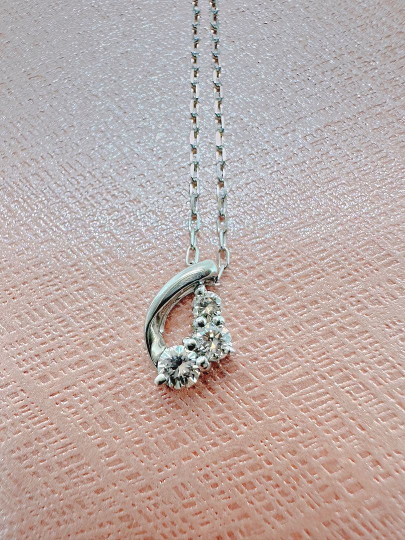 ✨美品✨ダイヤモンドトップ付きプラチナネックレス